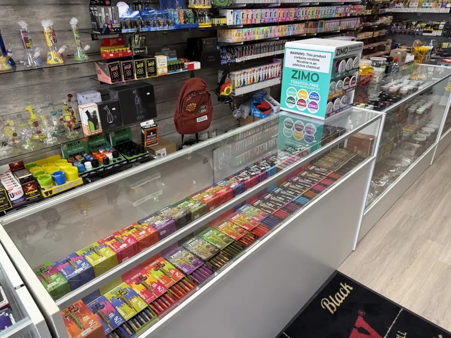 Front counter at Smoke Valley Miramar